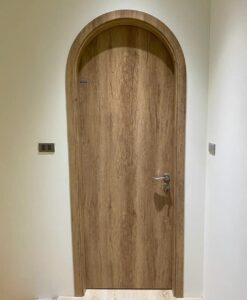 Cửa nhựa Composite mâu vòm